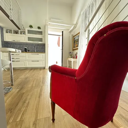 Solimena House 44 3*